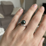 Anillo- Perlas Cultivadas de Tahití- Redondo Diámetro 8-9 mm- Oro Blanco- Diamantes