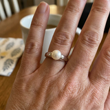 Anillo de perlas cultivadas blancas | irina