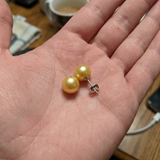 Pendientes Botón de Perlas Cultivadas de Agua Dulce Diámetro 9-10 mm Oro Oro Blanco
