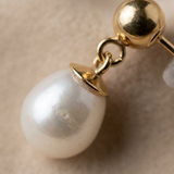 Pendientes de oro amarillo y perlas blancas | abi