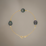 Pulsera - Perlas cultivadas de agua dulce en círculos 8-9 mm blancas - Joyería para mujer - Oro amarillo