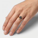 Anillo- Perlas Cultivadas de Agua Dulce- Redonda Diámetro 8-9 mm Negro Tahití- Oro Amarillo- Diamantes