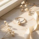 Anillo- Perlas Cultivadas - Redondas 8-9 mm Blanco- Oro Blanco- Diamantes