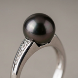 Anillo - Perlas Cultivadas de Tahití - Redondas Diámetro 8-9 mm - Joyería para Mujer - Oro Blanco