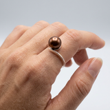 Anillo- Perlas Cultivadas de Agua Dulce- Redondo Diámetro 7-8 mm Chocolate- Talla 48 (EU)- Oro Blanco
