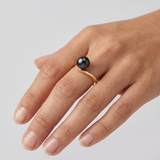 Anillo- Perlas Cultivadas de Agua Dulce- Redonda Diámetro 7-8 mm Negro Tahití- Talla 48 (EU)- Oro Amarillo