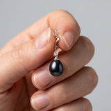 Pendientes- Perla Cultivada- Pera 8-9 mm Negra Tahití- Oro Blanco