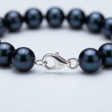 Pulsera- Perlas Cultivadas de Agua Dulce- Semi Redondas 7-8 mm Tahití Negras- Plata